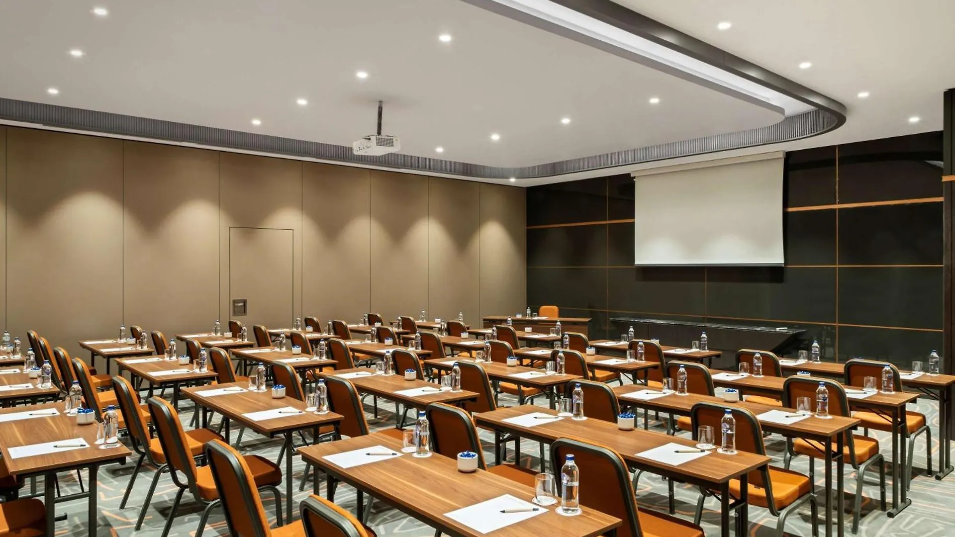 Moevenpick Hotel Istanbul Marmara Sea