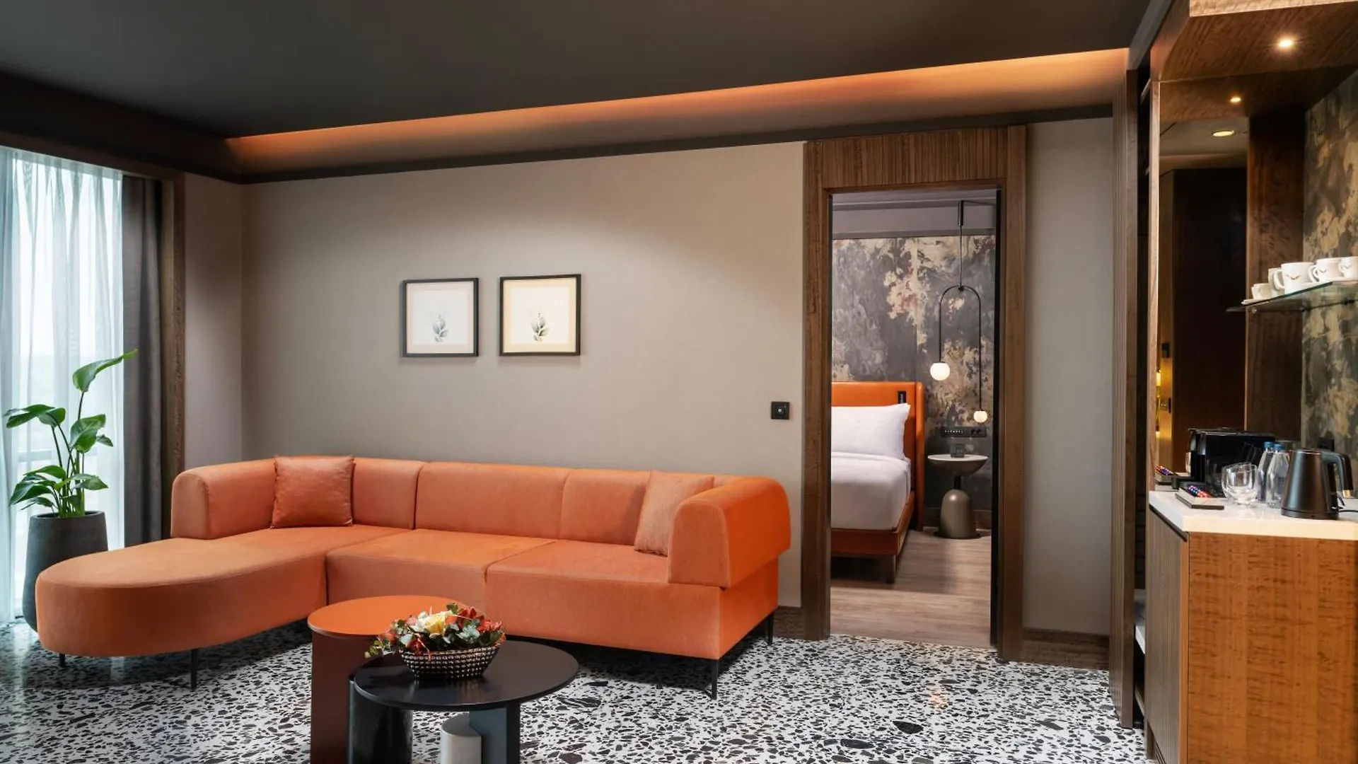 Moevenpick Hotel Istanbul Marmara Sea 5*,  Turecko